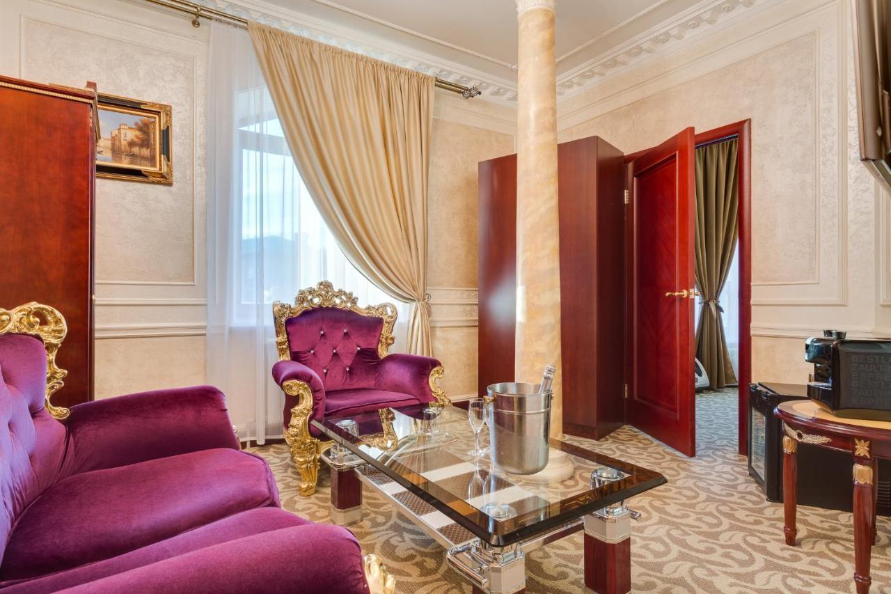 Golden Rooms Hotel Moscú Exterior foto